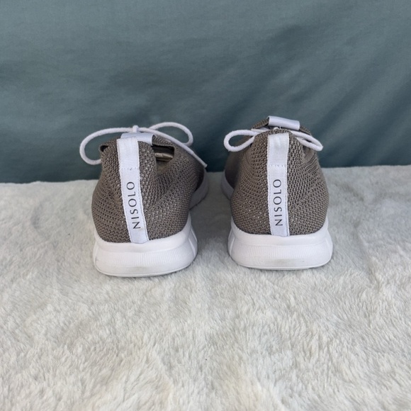 NWOT Nisolo Women's Athleisure Eco-Knit Sneaker Grey Size 9.5 **defect** Comfort - Picture 5 of 8